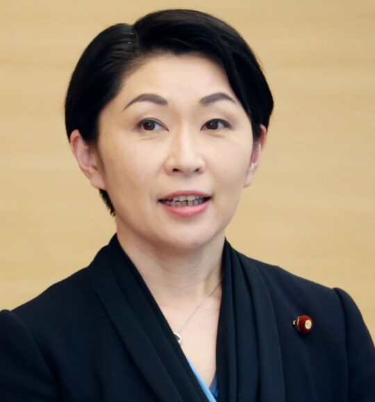 小渕優子さん