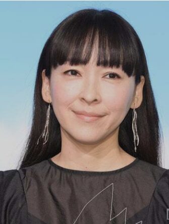 麻生久美子さん