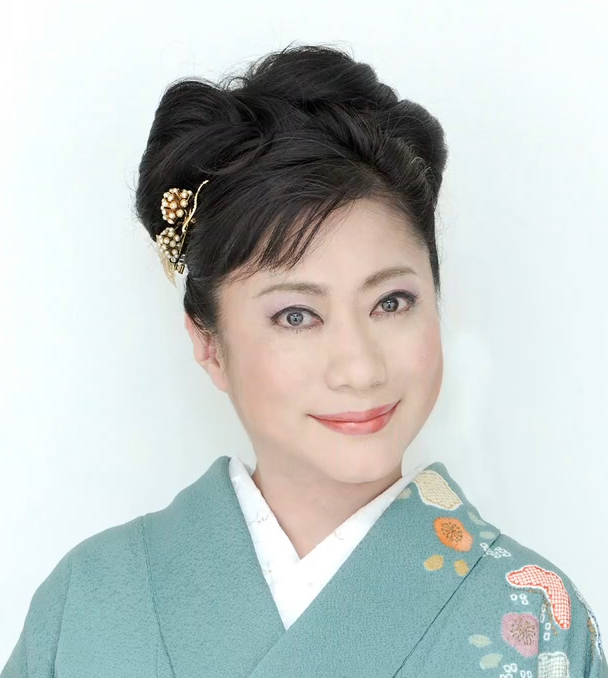 山村紅葉さん