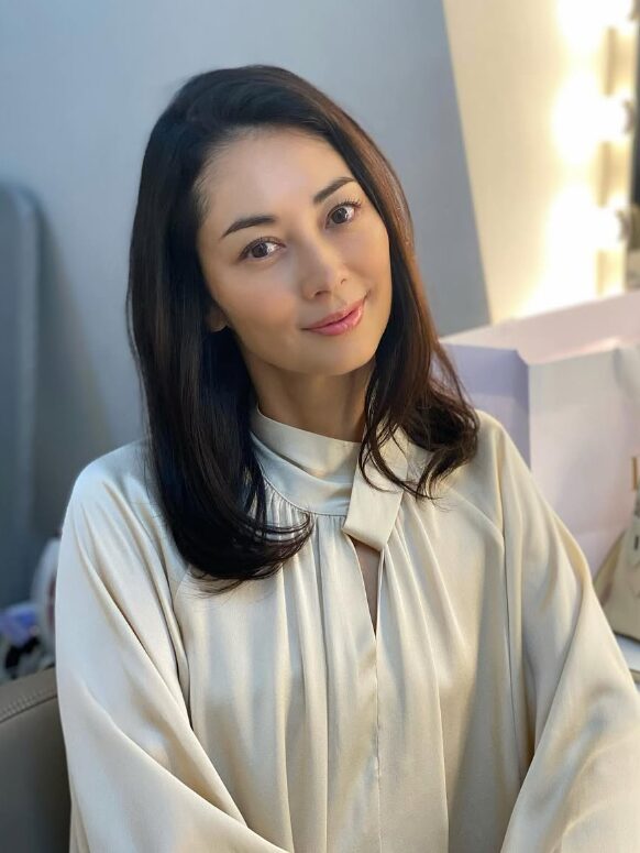 伊東美咲さん