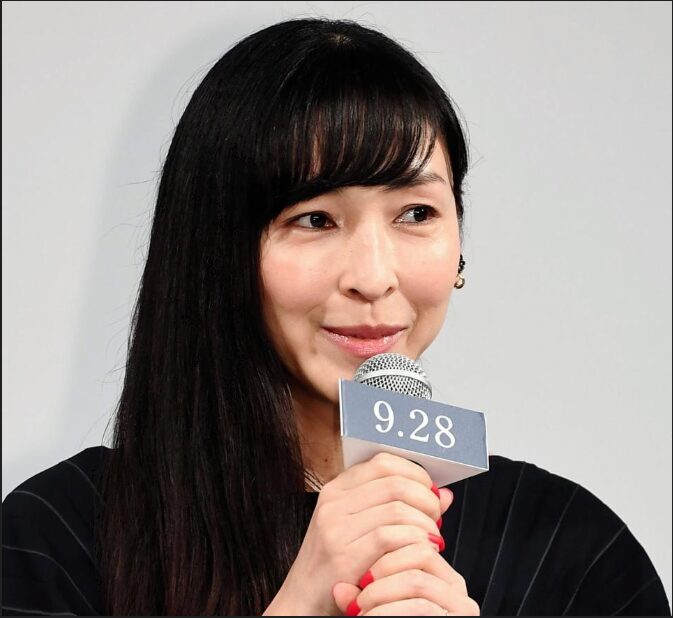 麻生久美子さん