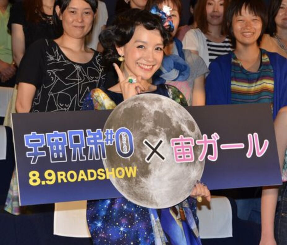 篠原ともえさん