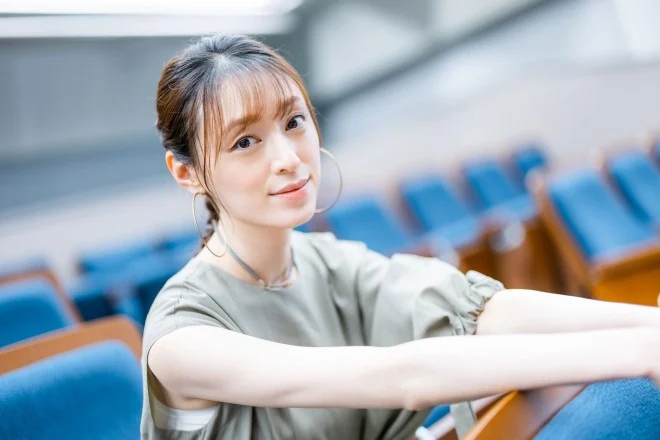 栗山千明さん