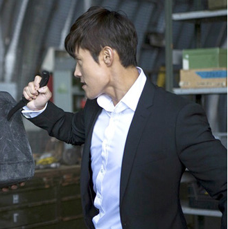 イ・ビョンホンさん