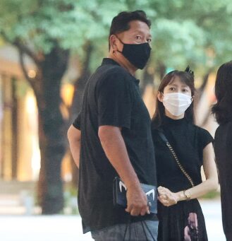 榎本加奈子さん、佐々木主浩さん